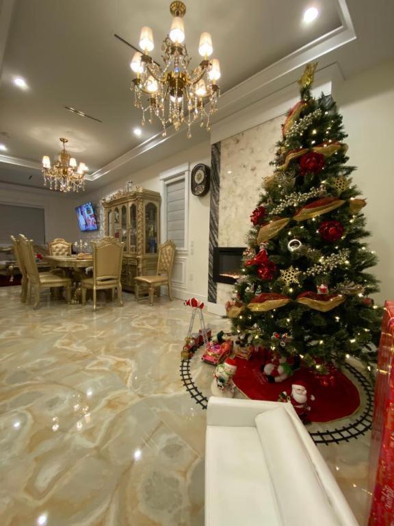 Milano Luxury Suite Ванкувер Экстерьер фото